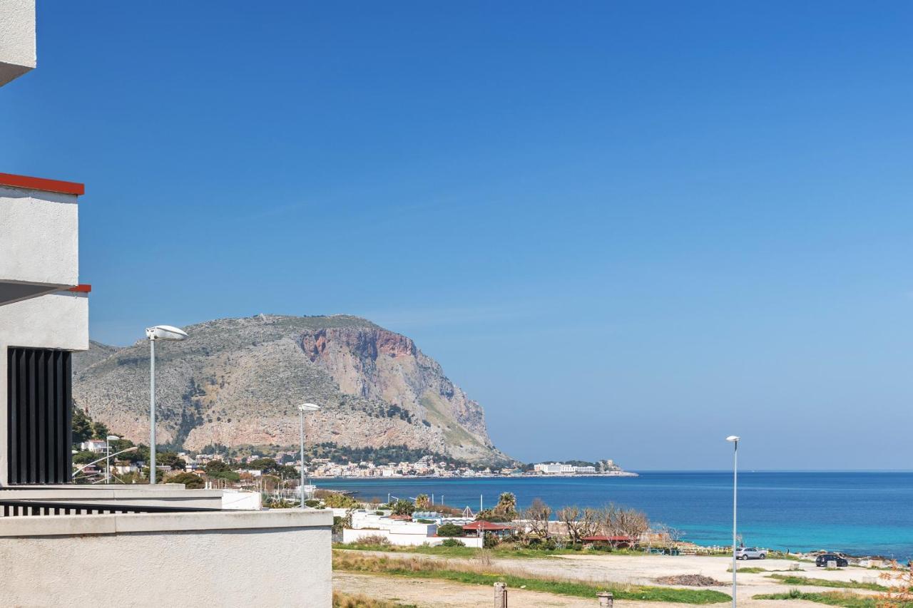 Domus Sicily - Vacanze al Mare Mondello Esterno foto